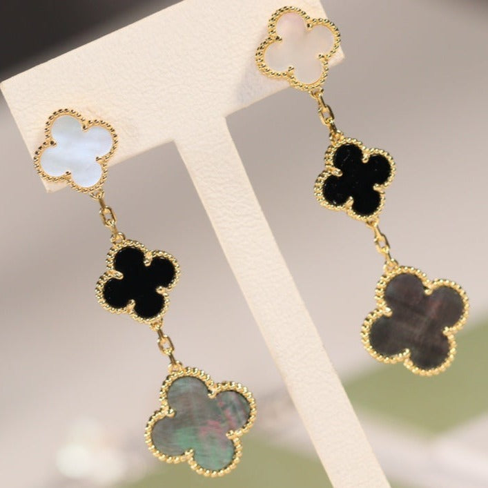 [Windsor Jewelry]CLOVER EARRINGS GOLD ONYX MOP 3 MOTIF