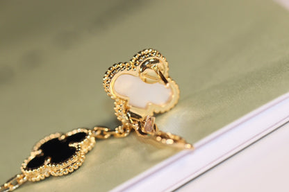 [Windsor Jewelry]CLOVER EARRINGS GOLD ONYX MOP 3 MOTIF