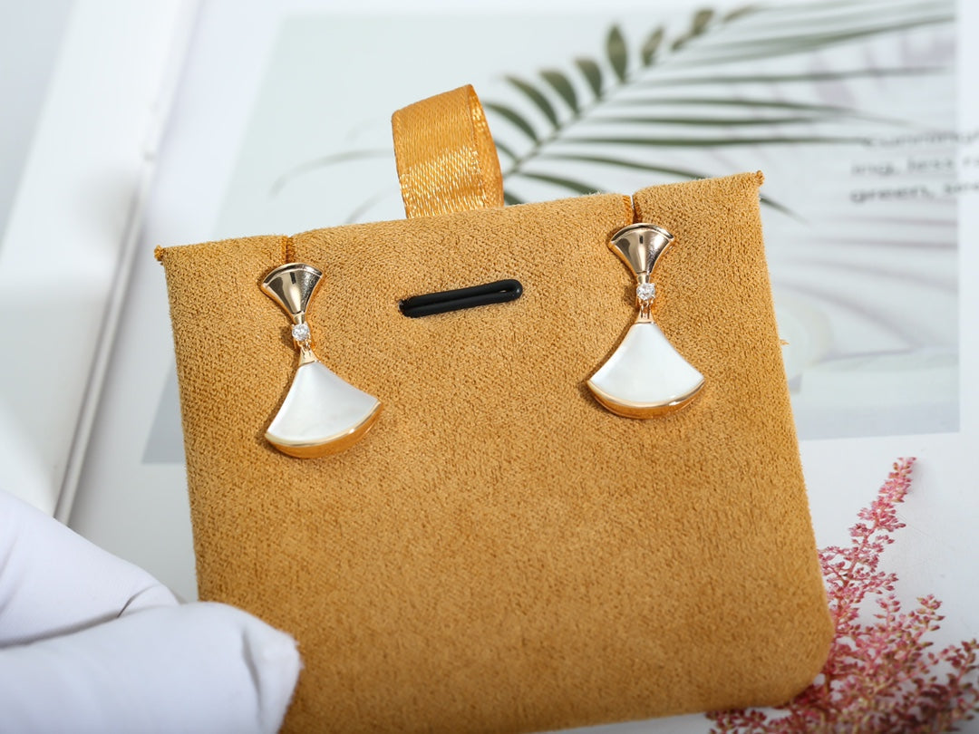 [Windsor Jewelry]DREAM MOP PINK GOLD EARRINGS