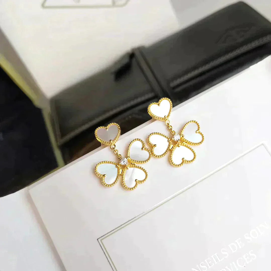 [Windsor Jewelry]CLOVER SWEET WHITE MOP EARRINGS