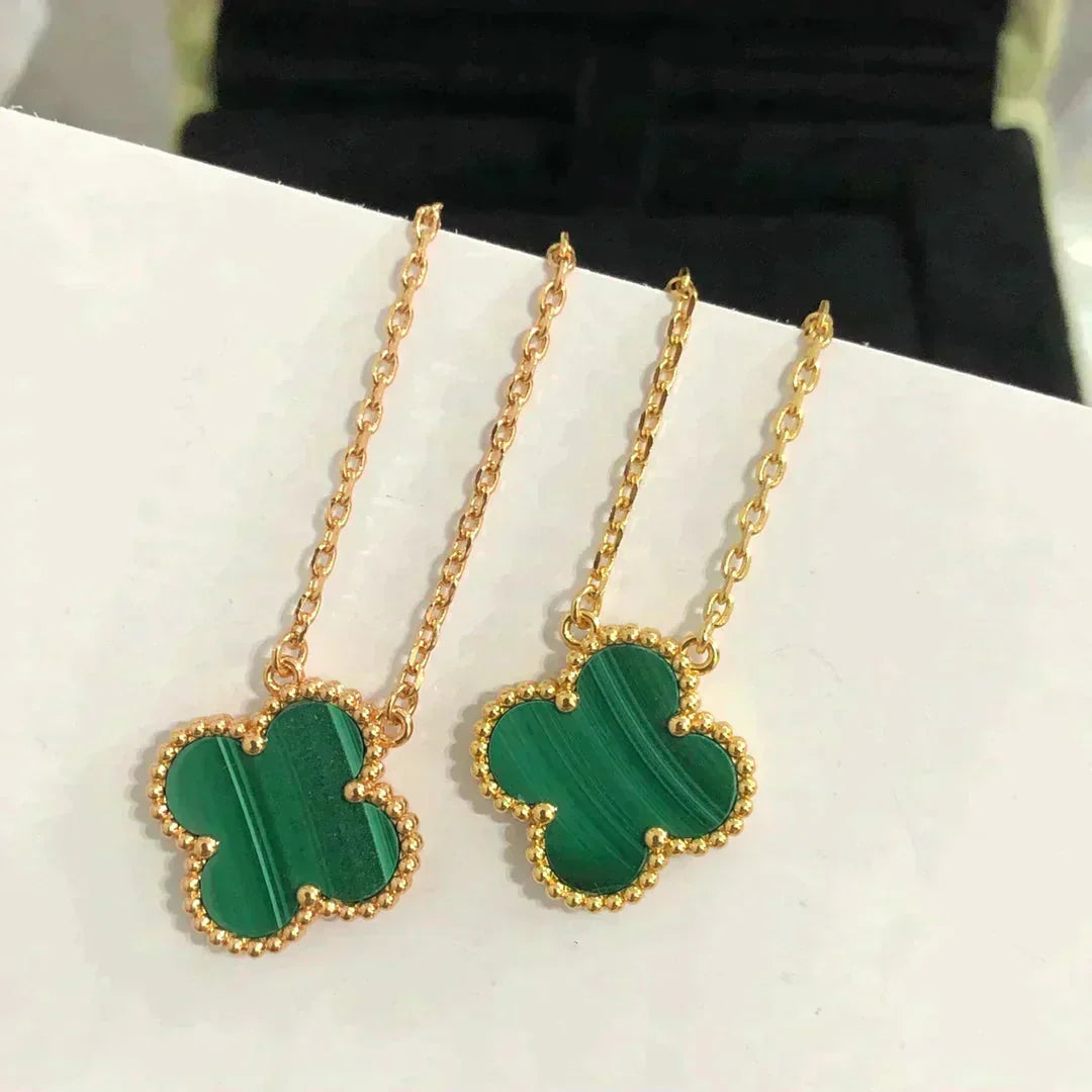[Windsor Jewelry]CLOVER 15MM MALACHITE SINGLE FLOWER  NECKLACE