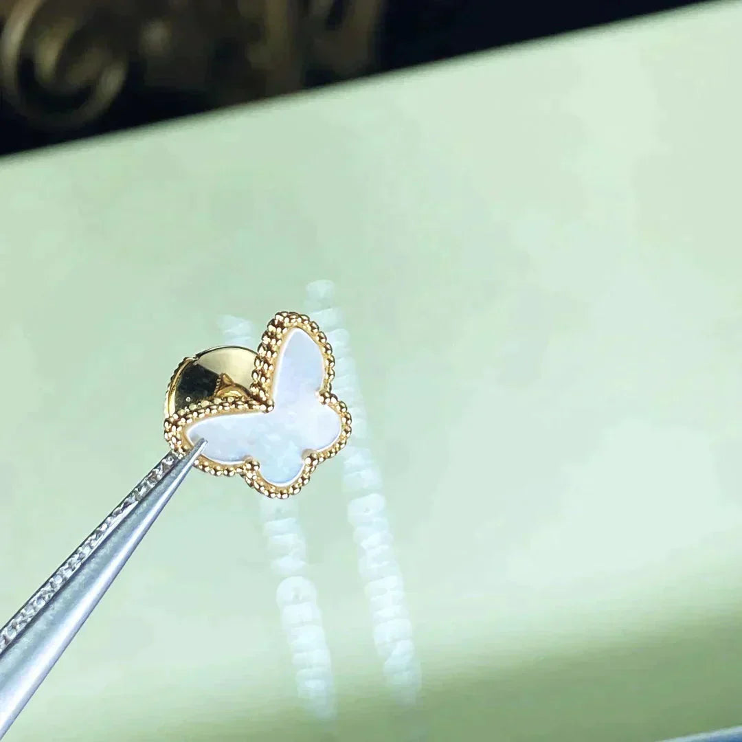 [Windsor Jewelry]SWEET BUTTERFLY MOP EARSTUDS