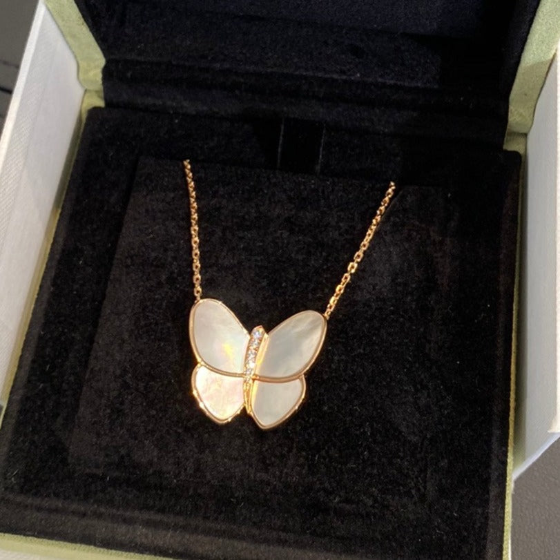 [Windsor Jewelry]BUTTERFLY GOLD MOP DIAMOND NECKLACE