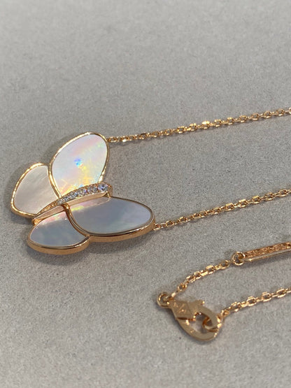 [Windsor Jewelry]BUTTERFLY GOLD MOP DIAMOND NECKLACE