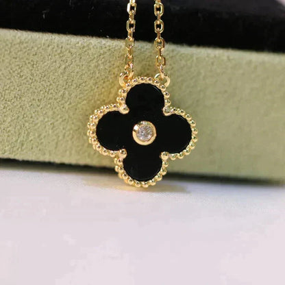 [Windsor Jewelry]CLOVER 15MM DIAMOND ONYX NECKLACE