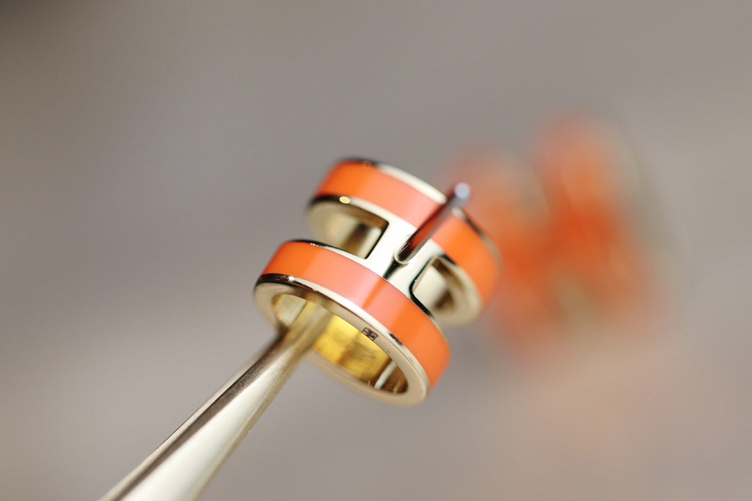 [Windsor Jewelry]MINI POP H EARRINGS ORANGE