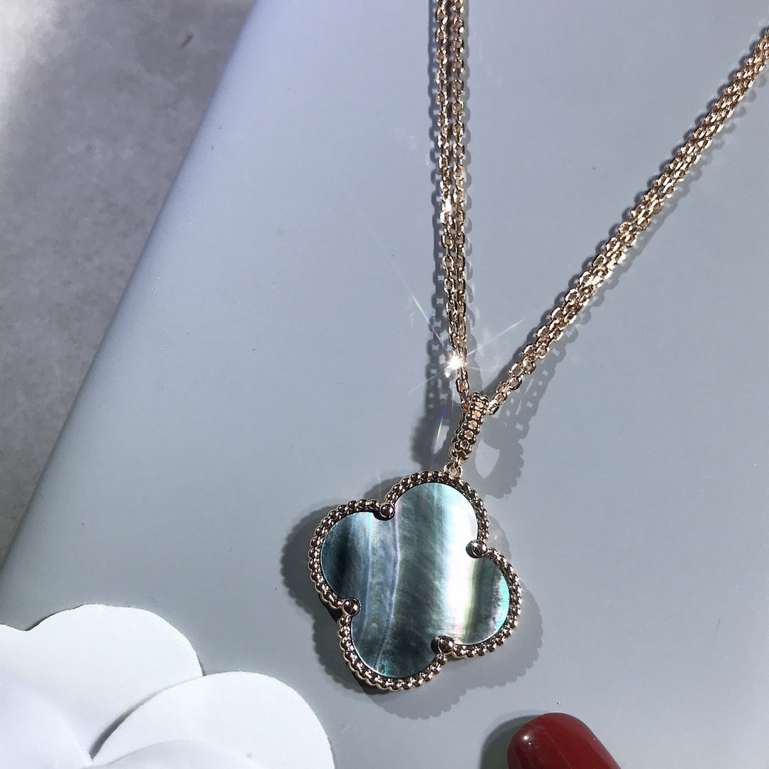 [Windsor Jewelry]CLOVER 25MM GOLD DARK MOP BIG CLOVER NECKLACE