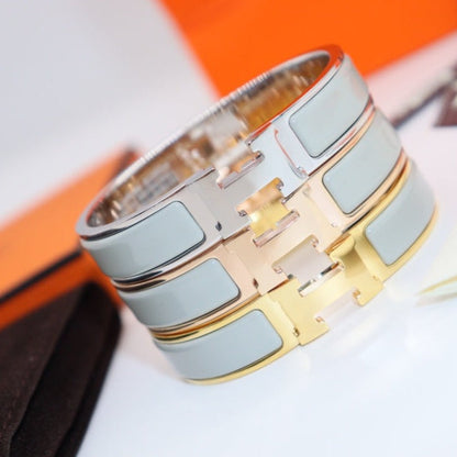 [Windsor Jewelry]H LIGHT BLUE BRACELET