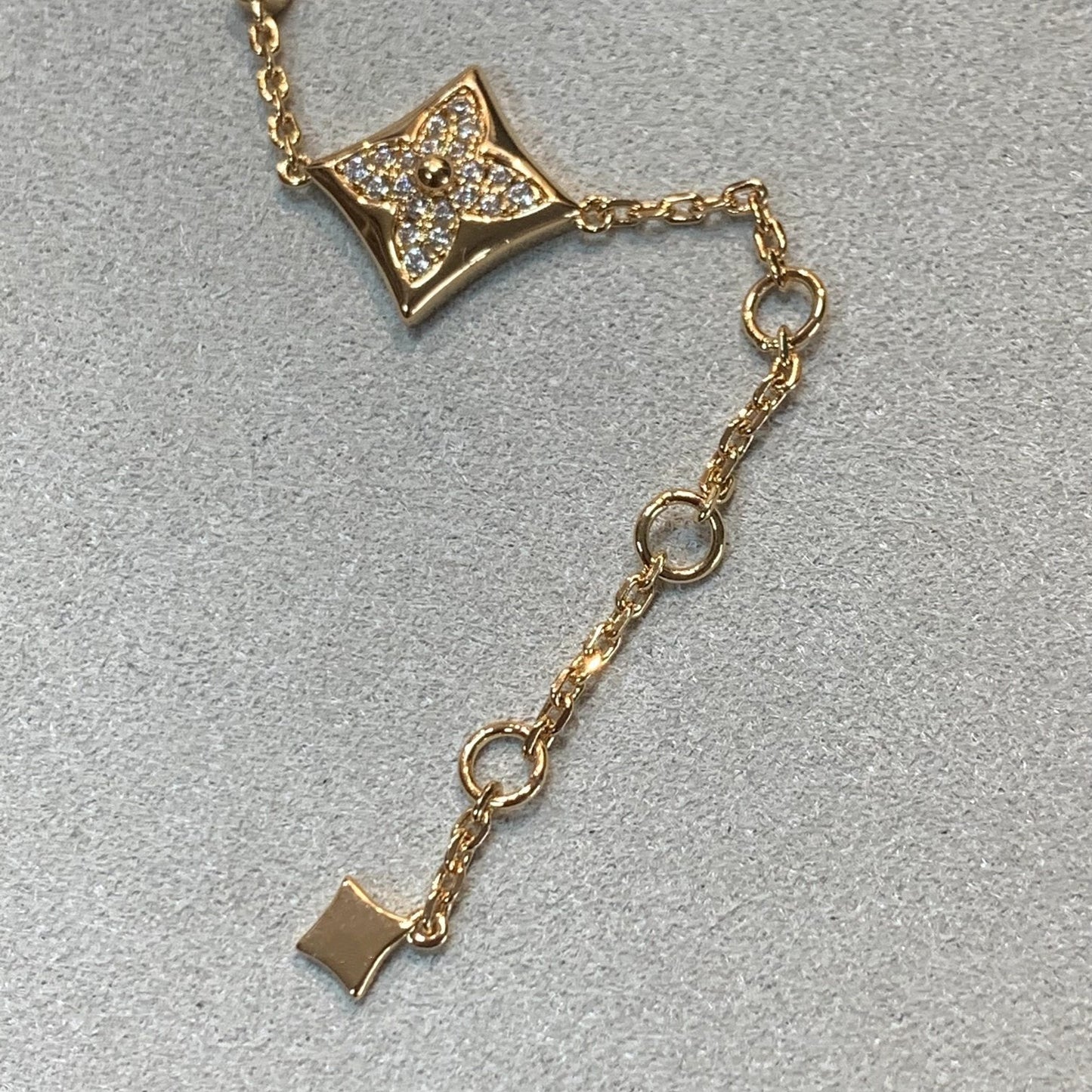 [Windsor Jewelry]STAR AND SUN 4 MOTIFS GOLD DIAMONDS BRACELET