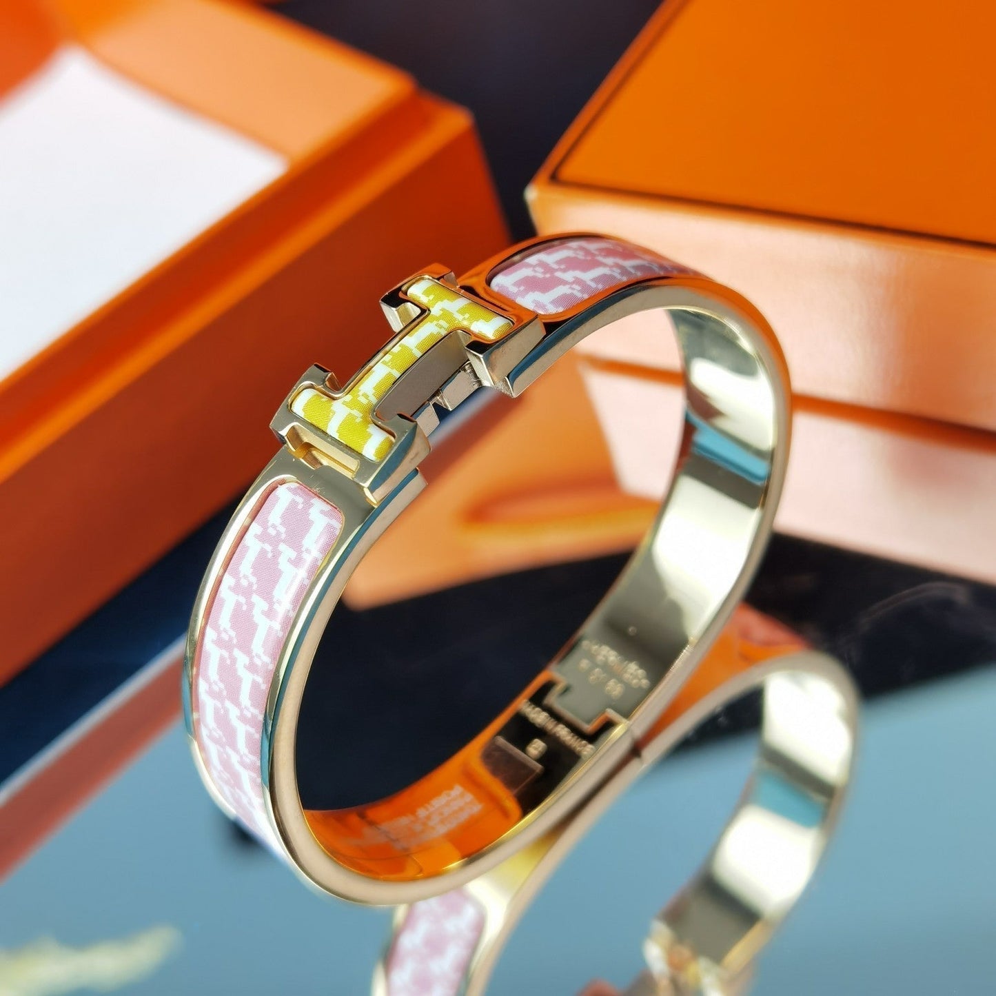 [Windsor Jewelry]H HORSE BRACELET 12MM