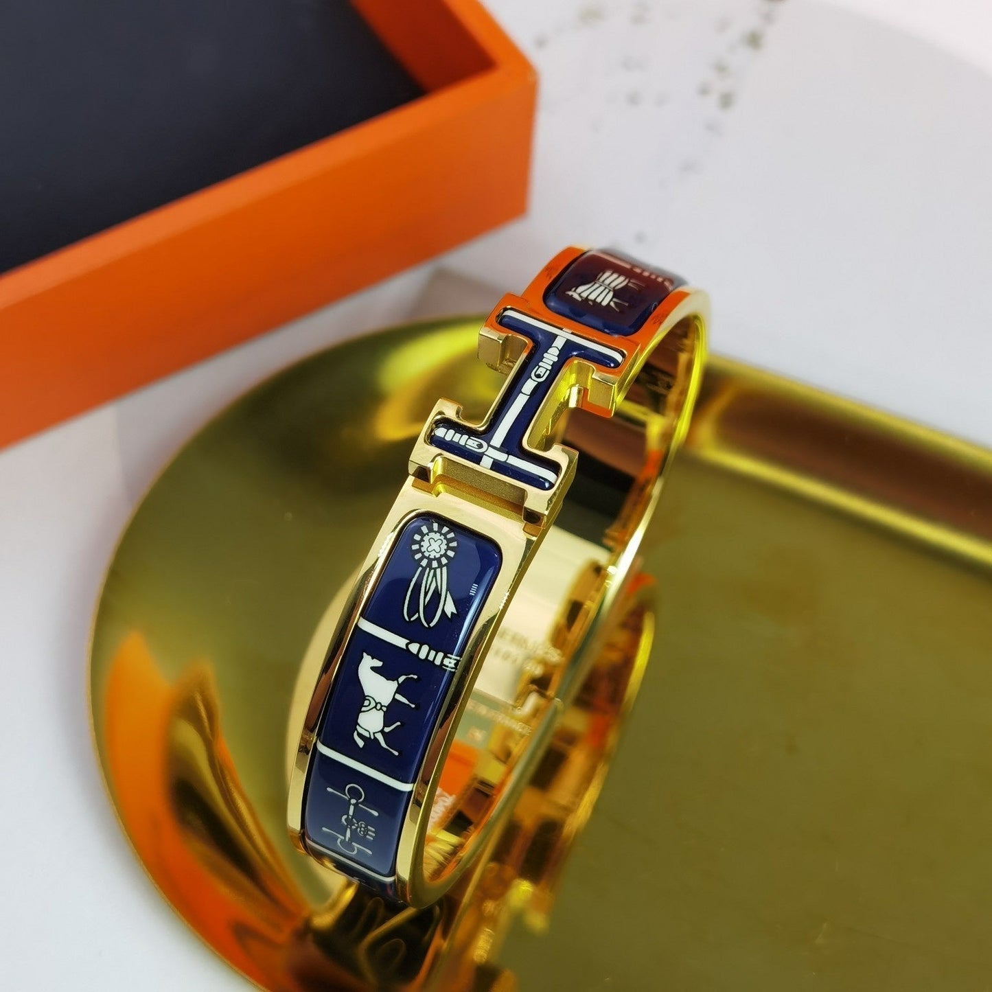 [Windsor Jewelry]H COUVERTURES DARK BLUE BRACELET