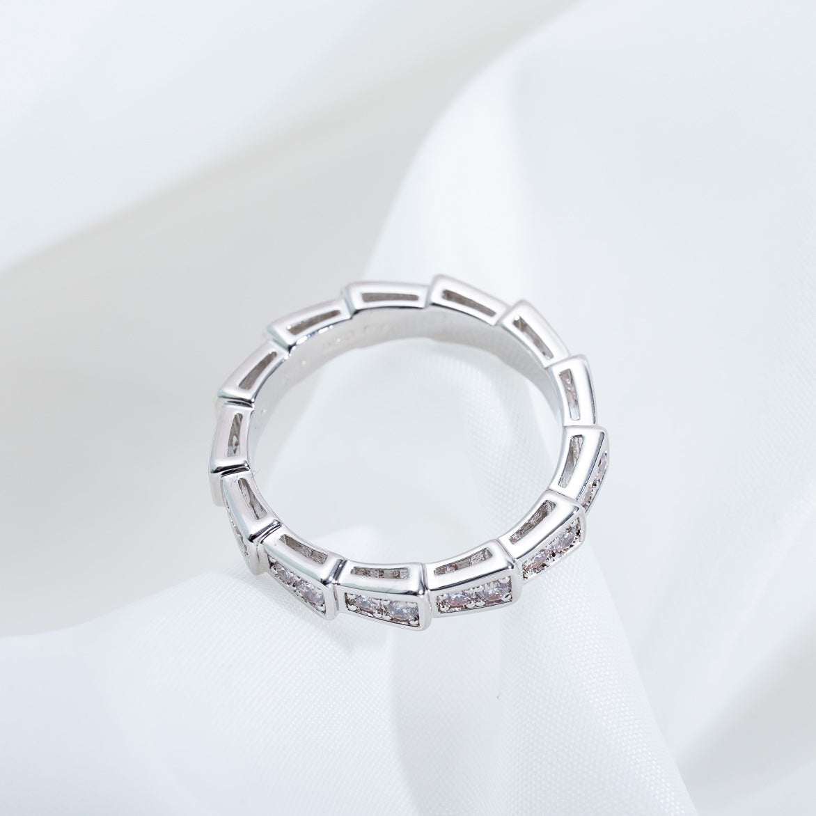 [Windsor Jewelry]SERPENTI RING SILVER DIAMOND PAVED 3MM