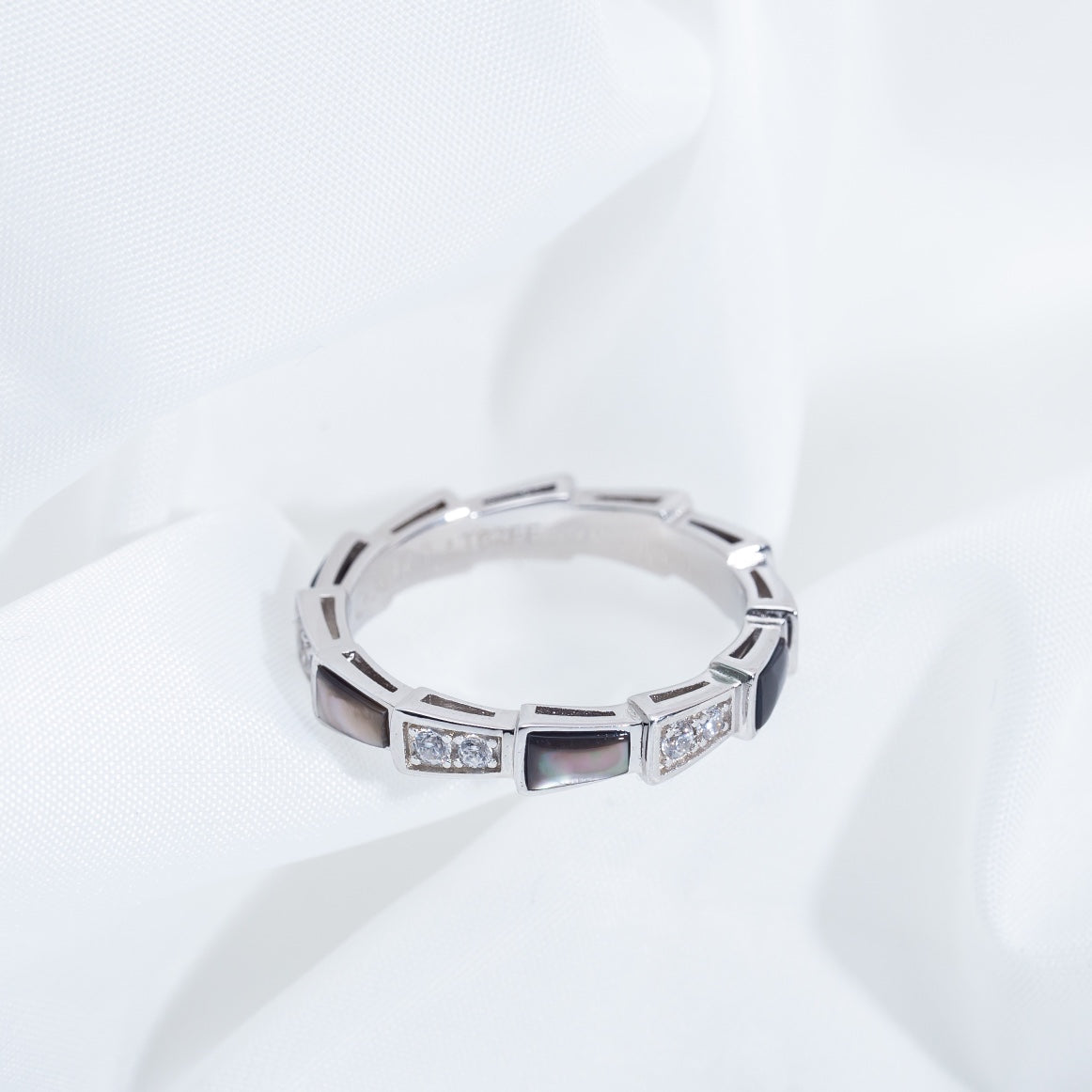 [Windsor Jewelry]SERPENTI RING SILVER  DIAMOND BLACK MOP 3MM