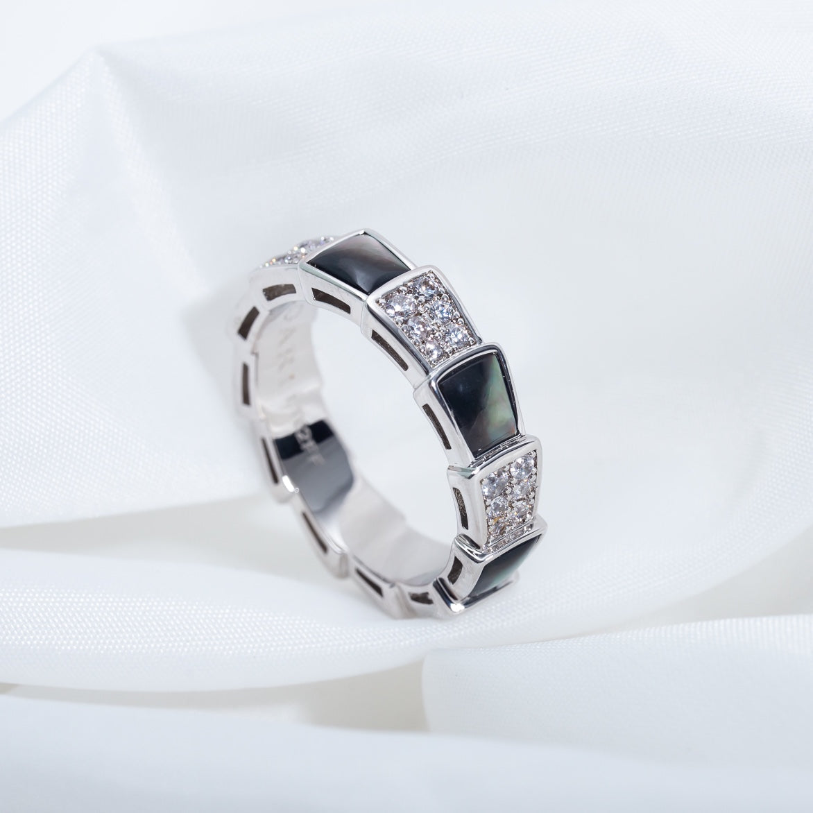 [Windsor Jewelry]SERPENTI RING SILVER DIAMOND BLACK MOP 4MM