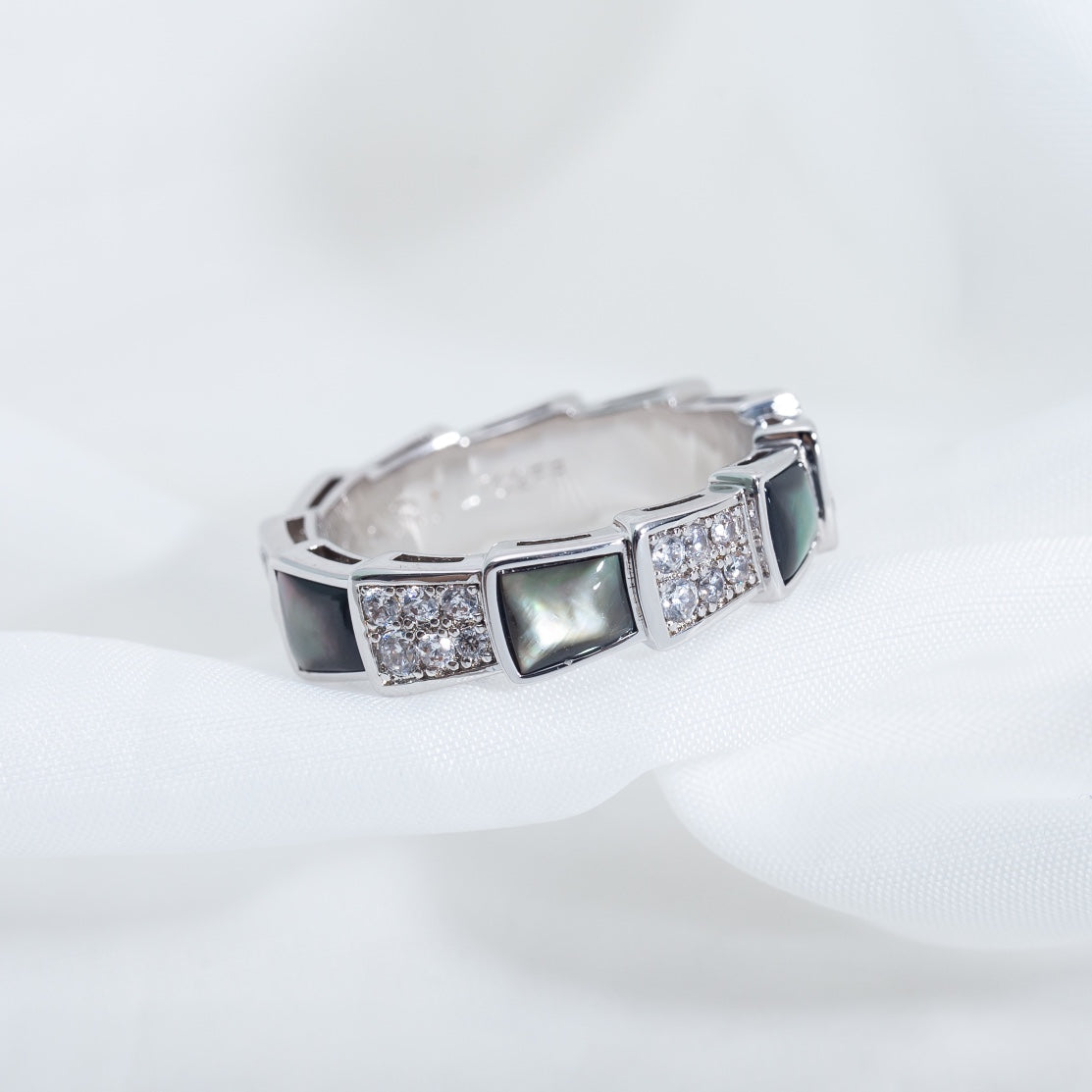 [Windsor Jewelry]SERPENTI RING SILVER DIAMOND BLACK MOP 4MM