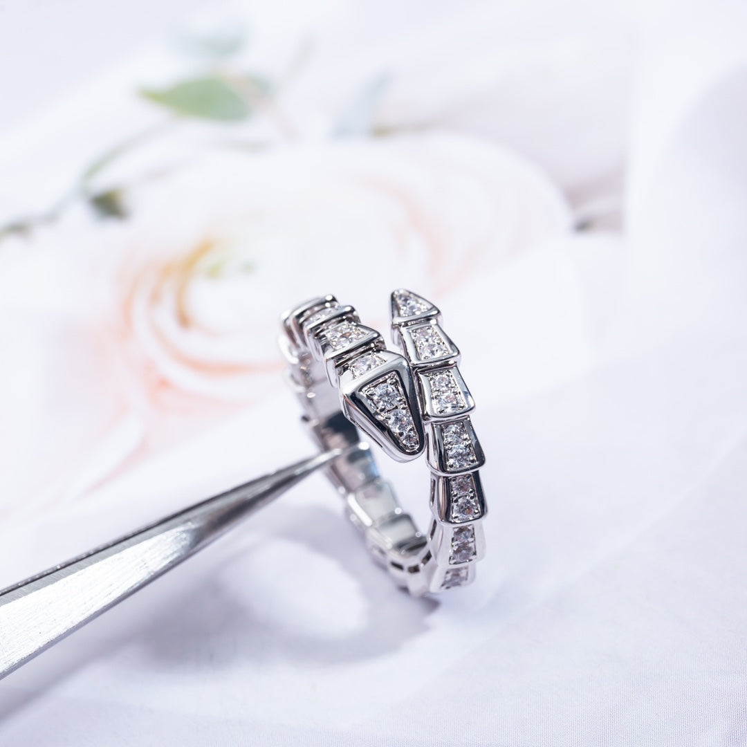 [Windsor Jewelry]SERPENTI RING SILVER DIAMOND PAVED 4MM