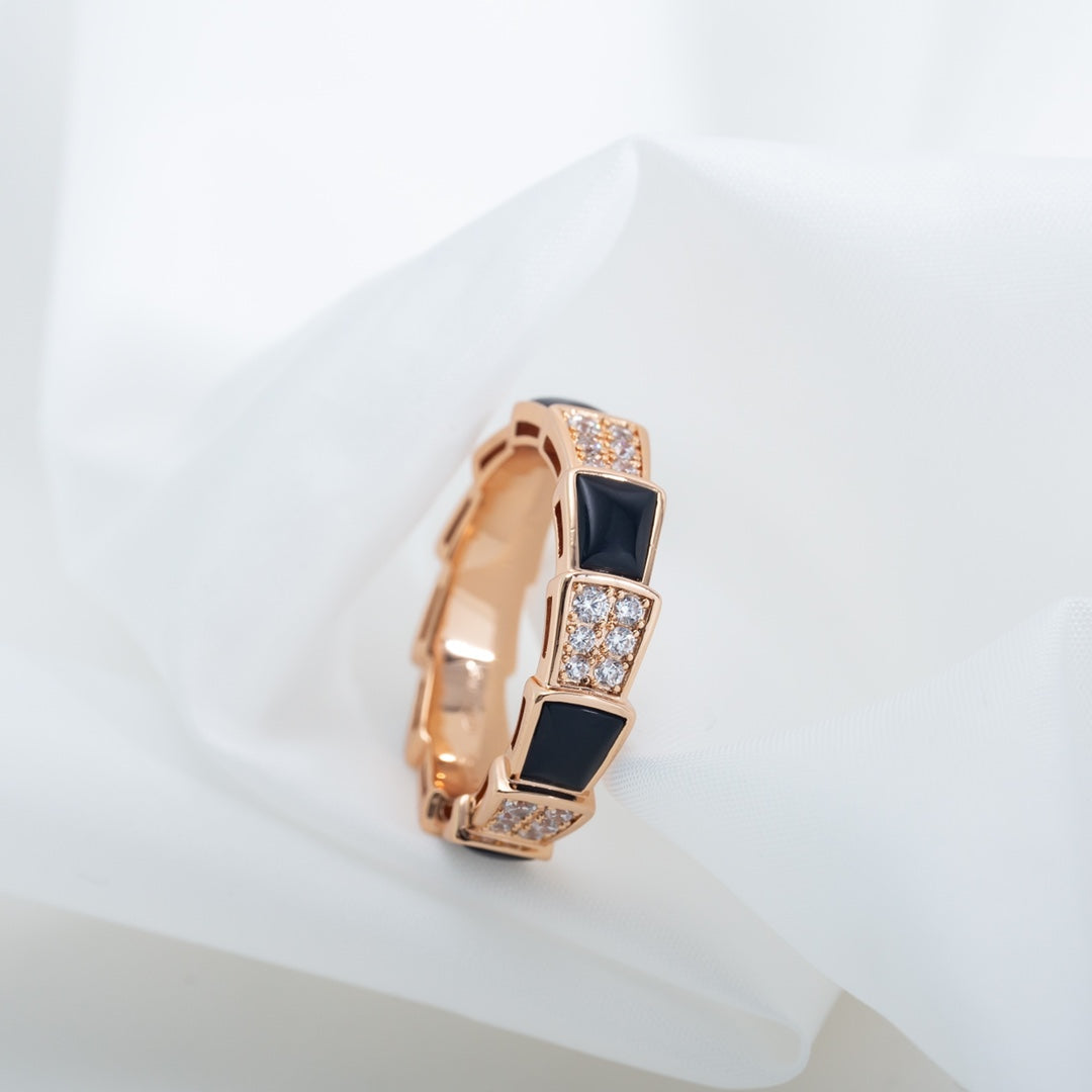 [Windsor Jewelry]SERPENTI RING PINK GOLD BLACK MOP DIAMOND PAVED 4MM
