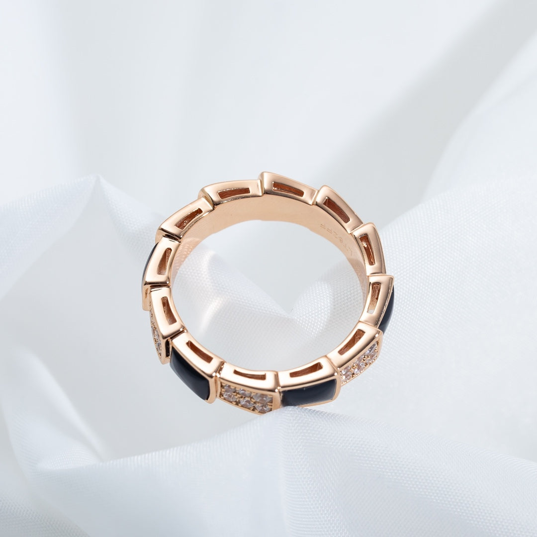 [Windsor Jewelry]SERPENTI RING PINK GOLD BLACK MOP DIAMOND PAVED 4MM