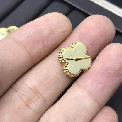 [Windsor Jewelry]CLOVER MINI 9.5MM LASER EARRINGS