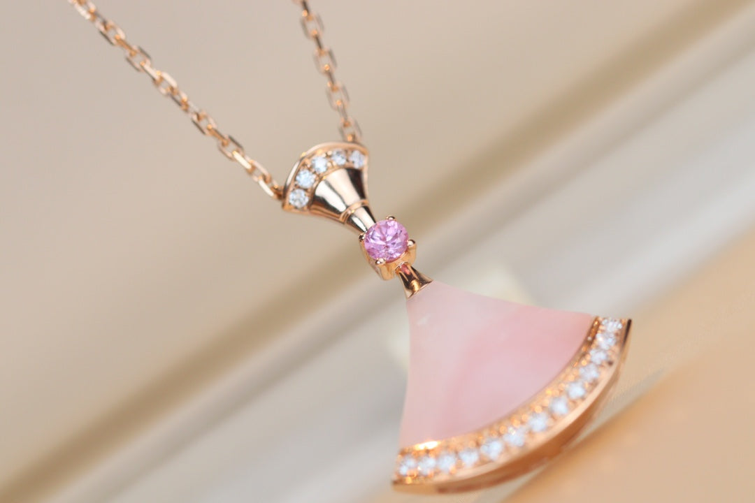 [Windsor Jewelry]DREAM NECKLACE PINK MOP DIAMOND