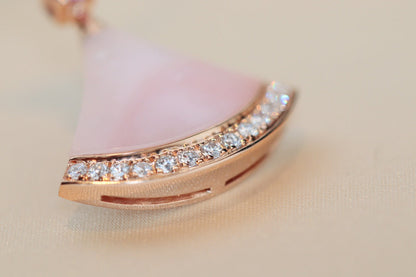 [Windsor Jewelry]DREAM NECKLACE PINK MOP DIAMOND