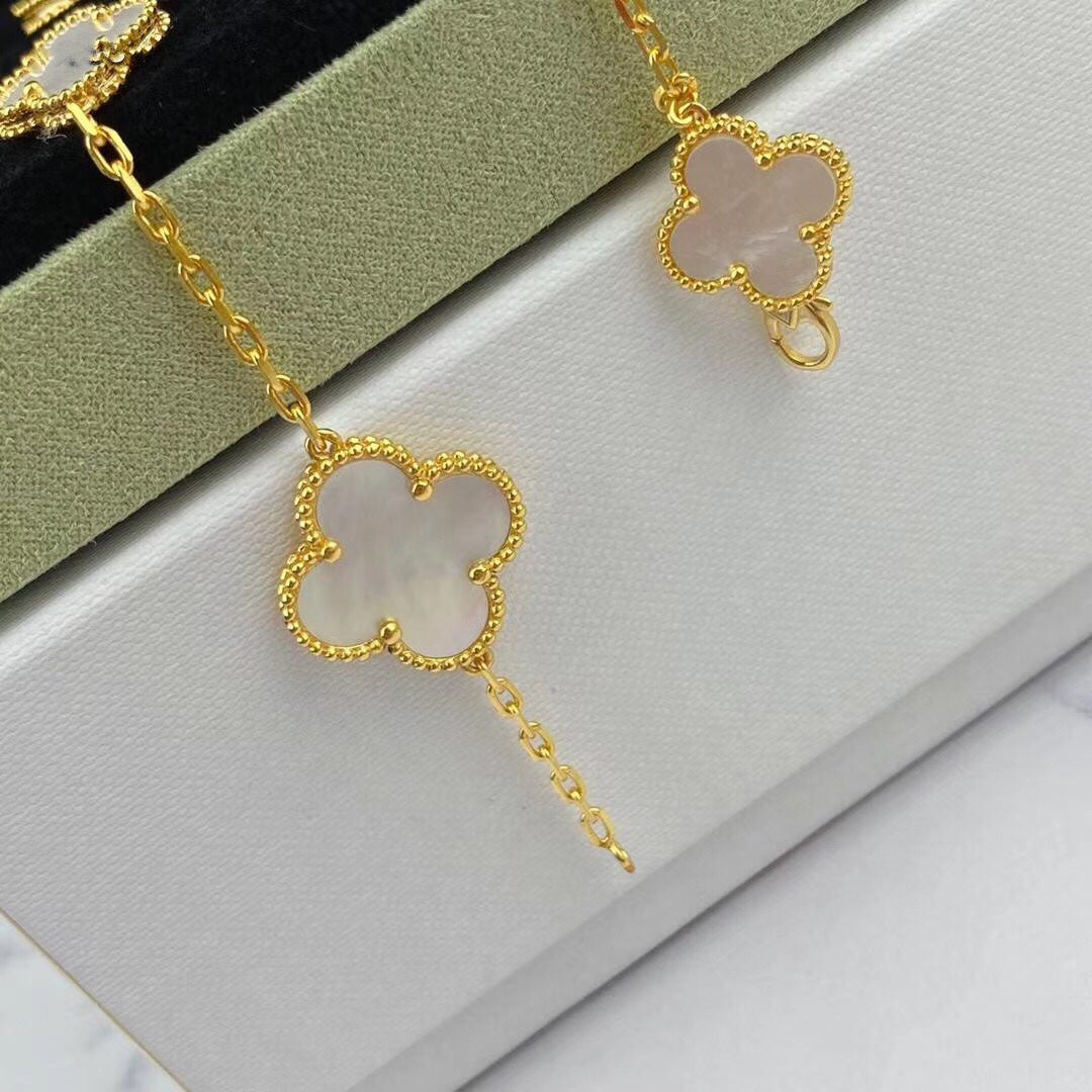 [Windsor Jewelry]MAGIC CLOVER MOP GOLD BRACELET 5 MOTIFS