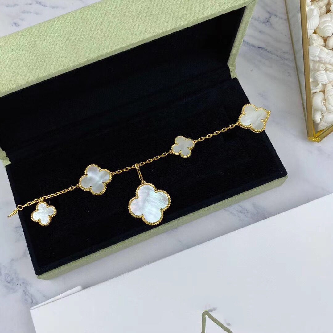 [Windsor Jewelry]MAGIC CLOVER MOP GOLD BRACELET 5 MOTIFS