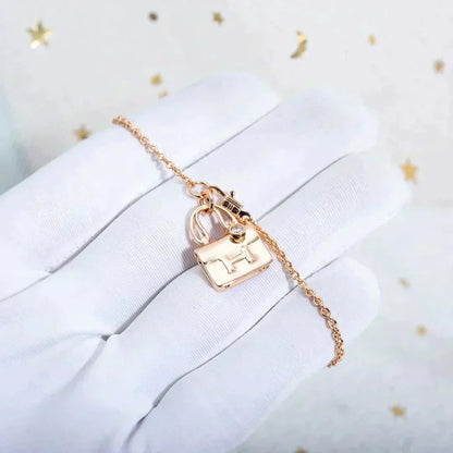 [Windsor Jewelry]AMULETTE PEDANT ROSE GOLD NECKLACE
