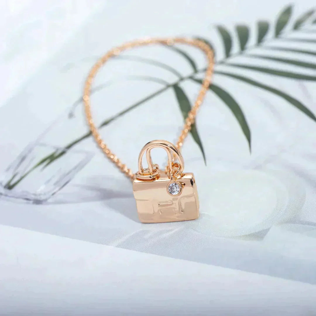 [Windsor Jewelry]AMULETTE PEDANT ROSE GOLD NECKLACE