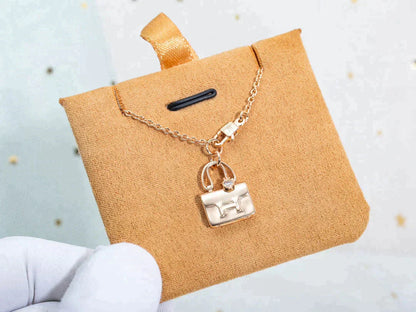 [Windsor Jewelry]AMULETTE PEDANT ROSE GOLD NECKLACE