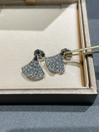 [Windsor Jewelry]DREAM STUD EARRINGS DIAMOND