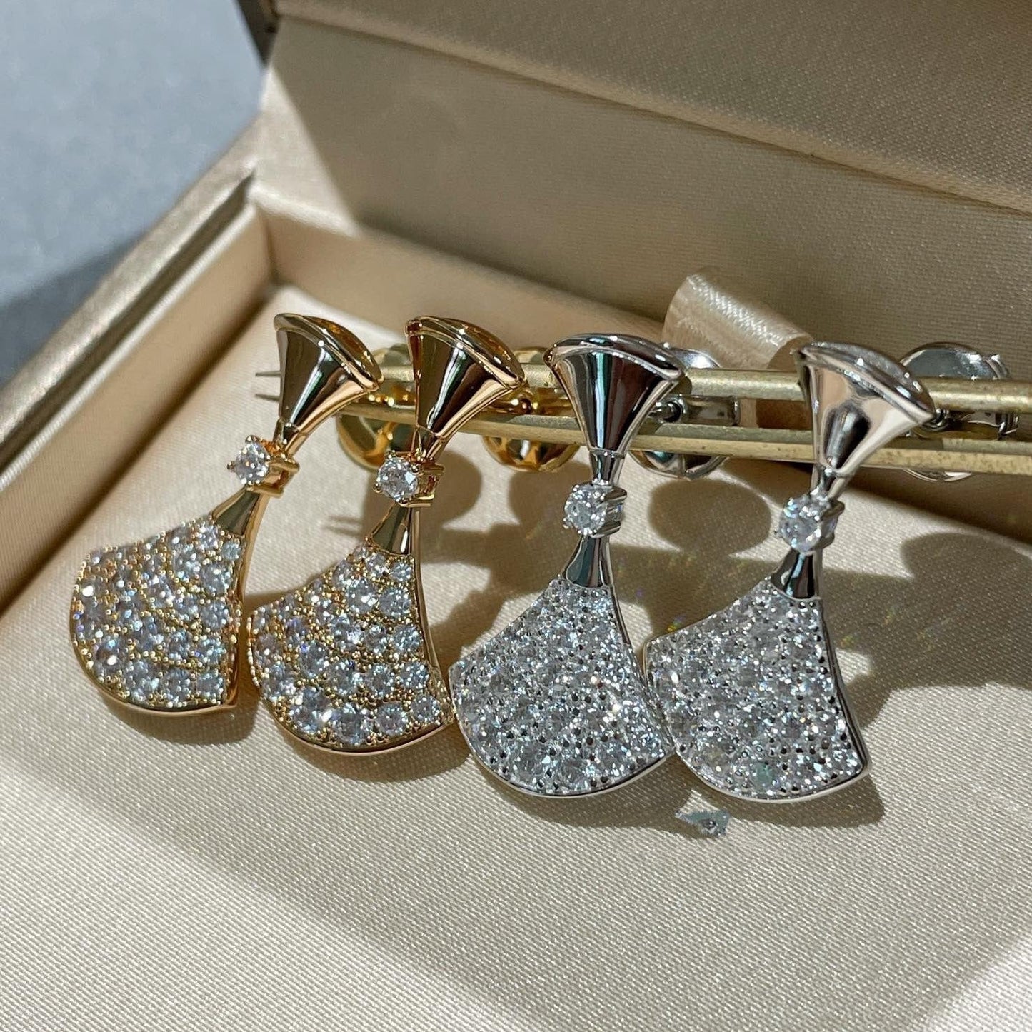 [Windsor Jewelry]DREAM EARRINGS DIAMOND