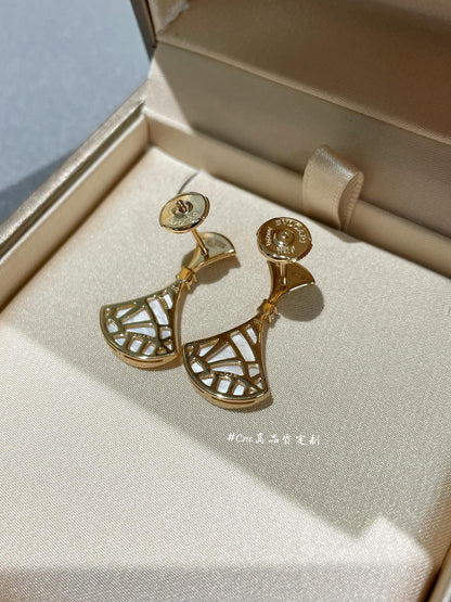 [Windsor Jewelry]DREAM MOP 1 DIAMOND EARRINGS