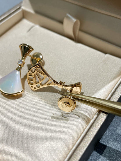[Windsor Jewelry]DREAM MOP 1 DIAMOND EARRINGS