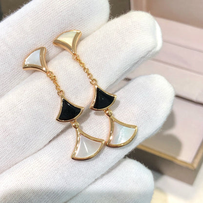 [Windsor Jewelry]DREAM EARRINGS 3 MOTIFS ONYX MOP PINK GOLD