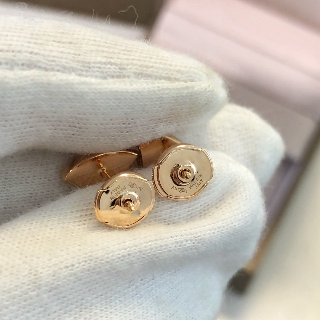 [Windsor Jewelry]DREAM EARRINGS 3 MOTIFS ONYX MOP PINK GOLD