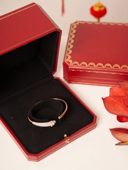 [Windsor Jewelry]PANTHERE ROSE GOLD DIAMOND OPEN BRACELET