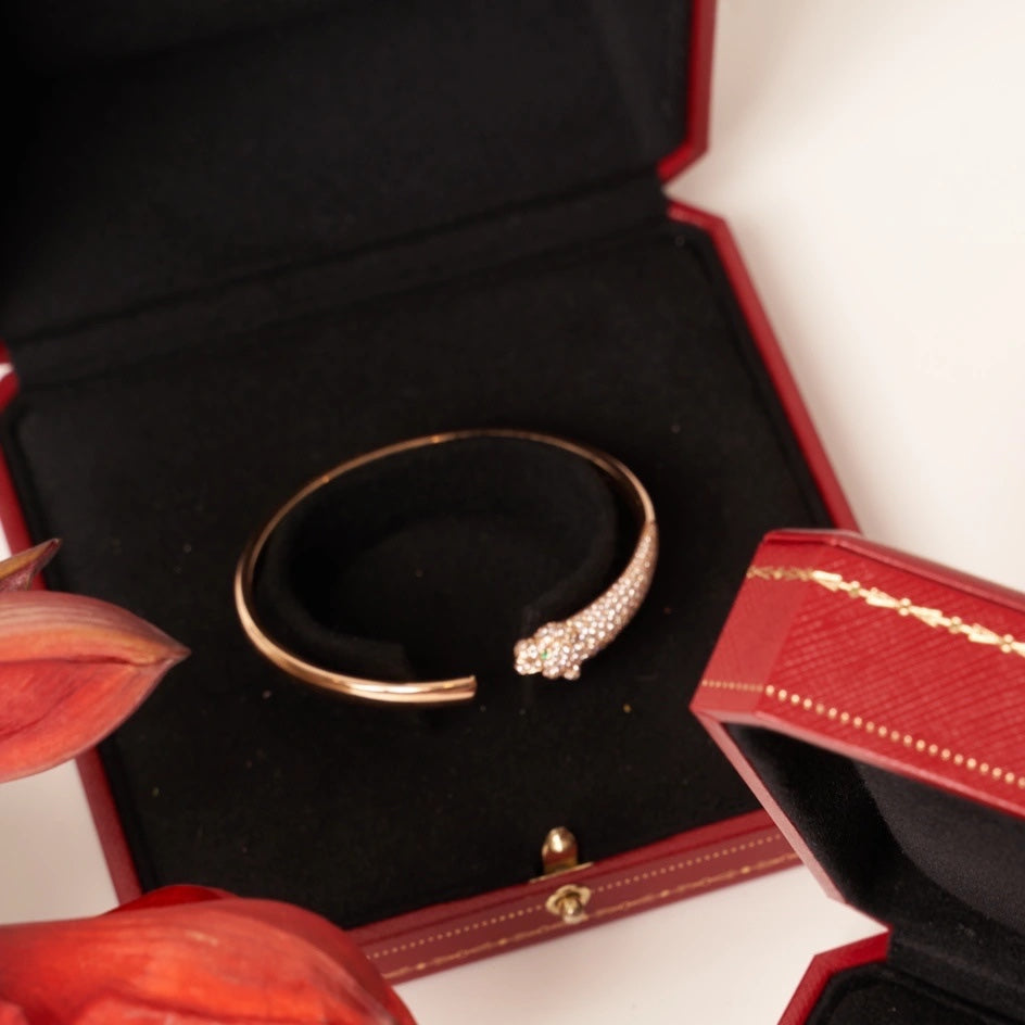 [Windsor Jewelry]PANTHERE ROSE GOLD DIAMOND OPEN BRACELET