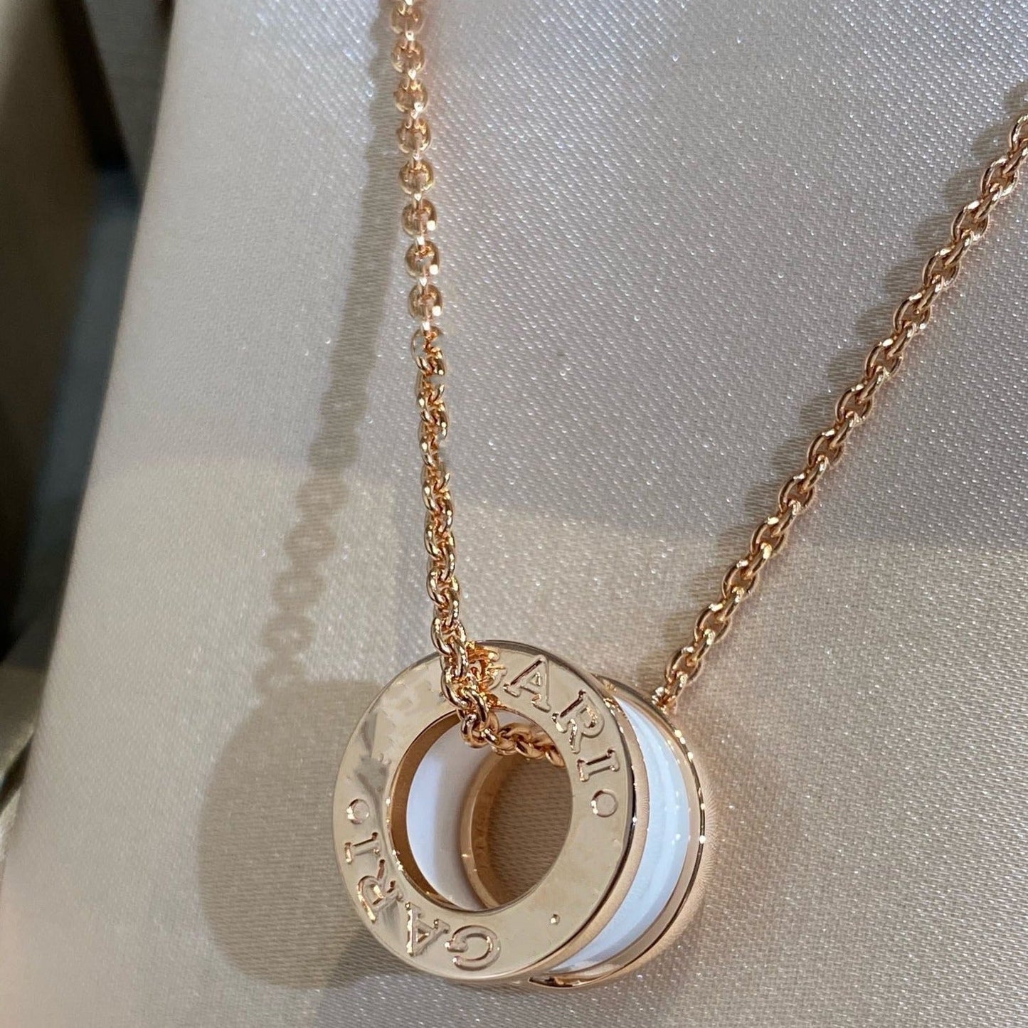 [Windsor Jewelry]ZERO 1 WHITE CERAMIC PINK GOLD NECKLACE