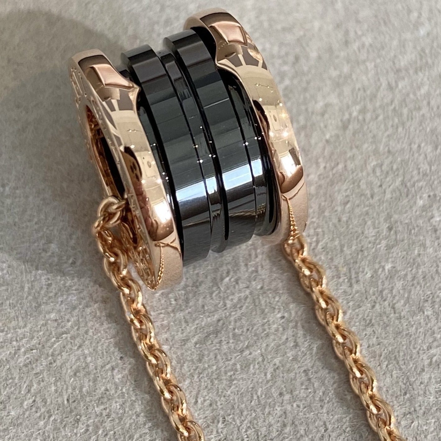 [Windsor Jewelry]ZERO 1 BLACK CERAMIC PINK GOLD NECKLACE