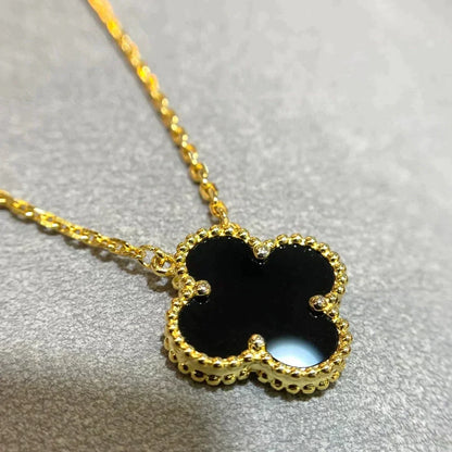 [Windsor Jewelry]CLOVER 15MM BLACK ONYX SINGLE FLOWER NECKLACE