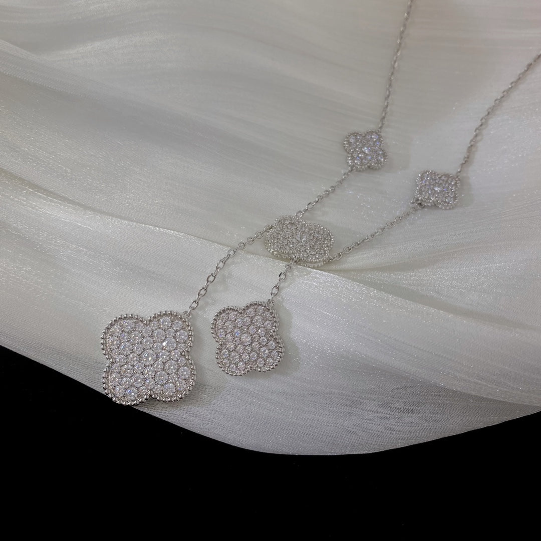 [Windsor Jewelry]CLOVER 5 MOTIFS SILVER DIAMONDS NECKLACE