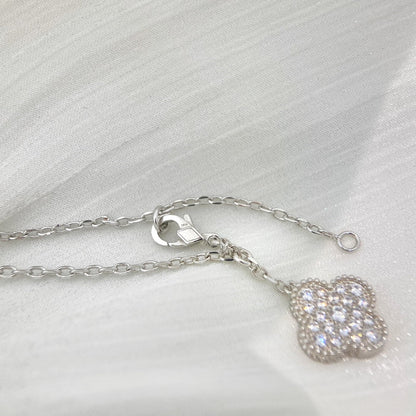 [Windsor Jewelry]CLOVER 5 MOTIFS SILVER DIAMONDS NECKLACE