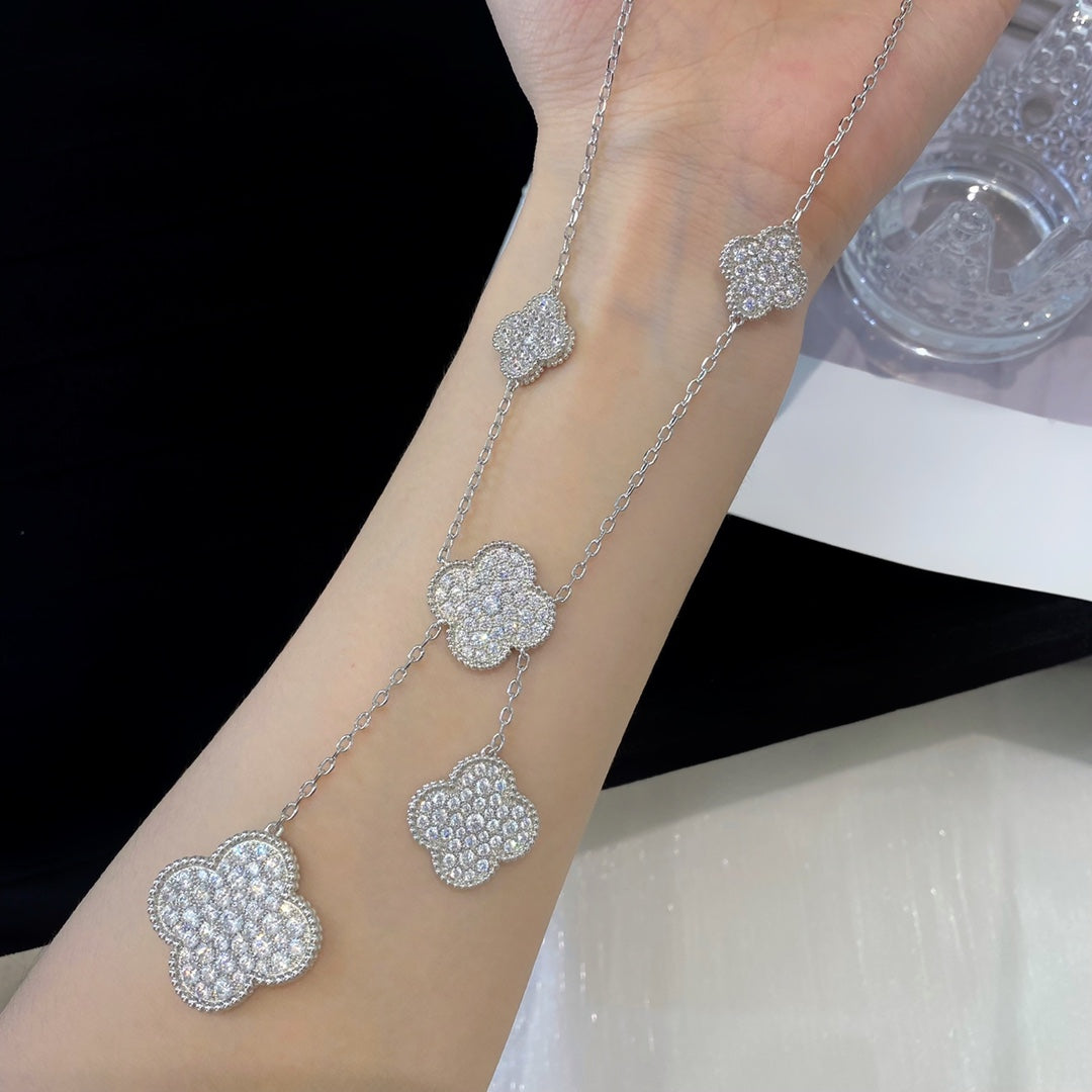 [Windsor Jewelry]CLOVER 5 MOTIFS SILVER DIAMONDS NECKLACE