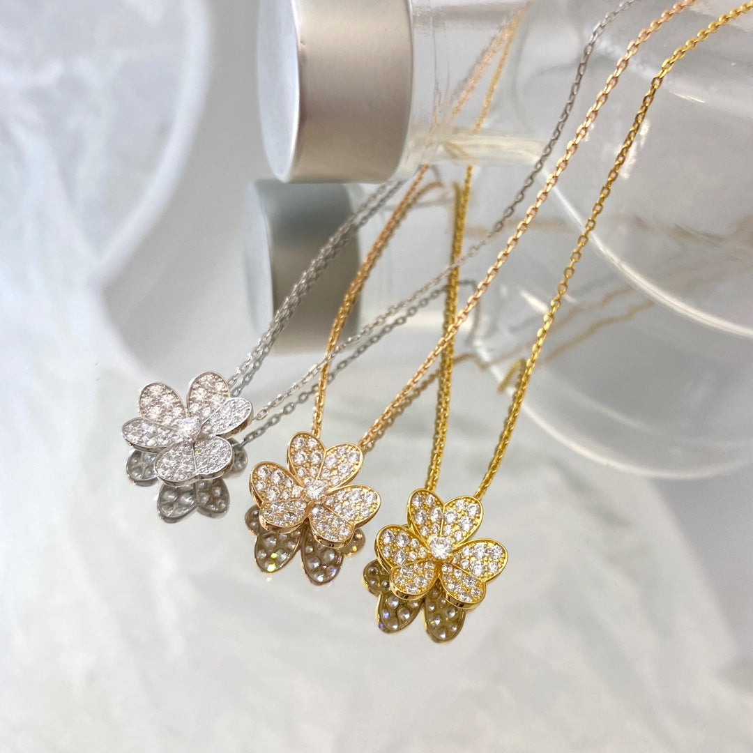 [Windsor Jewelry]FLOWER DIAMOND NECKLACE