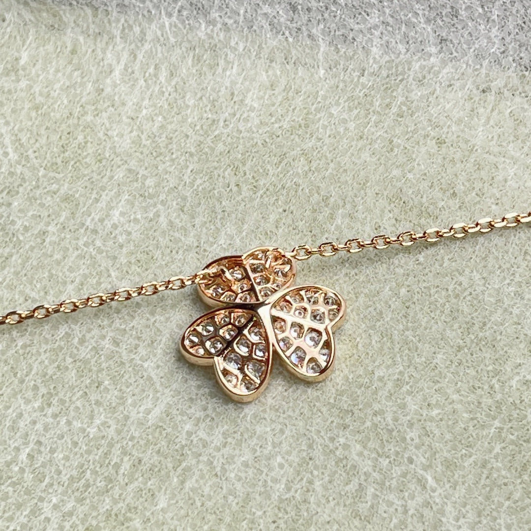 [Windsor Jewelry]FLOWER DIAMOND NECKLACE