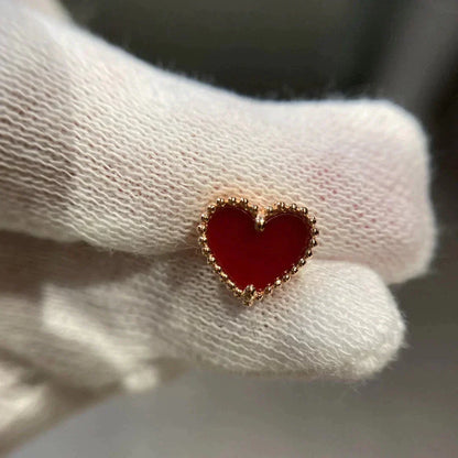 [Windsor Jewelry]HEART CARNELIAN STUD EARRINGS