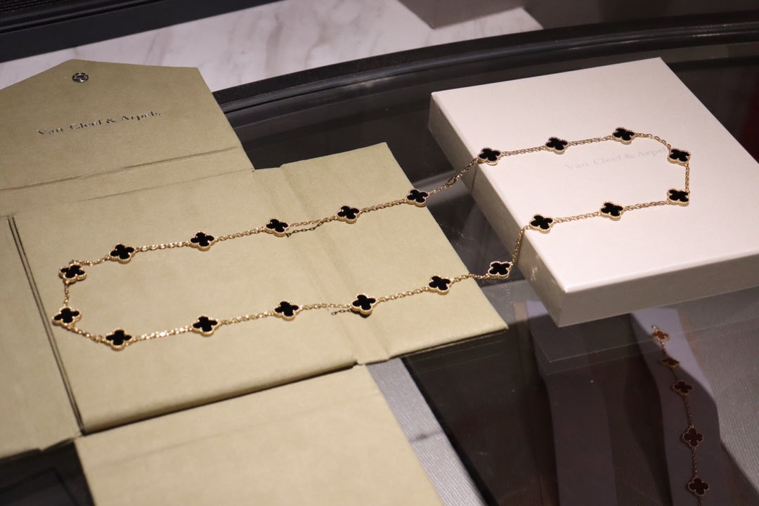 [Windsor Jewelry]CLOVER 20 MOTIFS ONYX ROSE GOLD