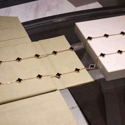 [Windsor Jewelry]CLOVER 20 MOTIFS ONYX NECKLACE