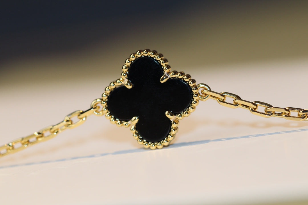 [Windsor Jewelry]CLOVER 20 MOTIFS ONYX ROSE GOLD